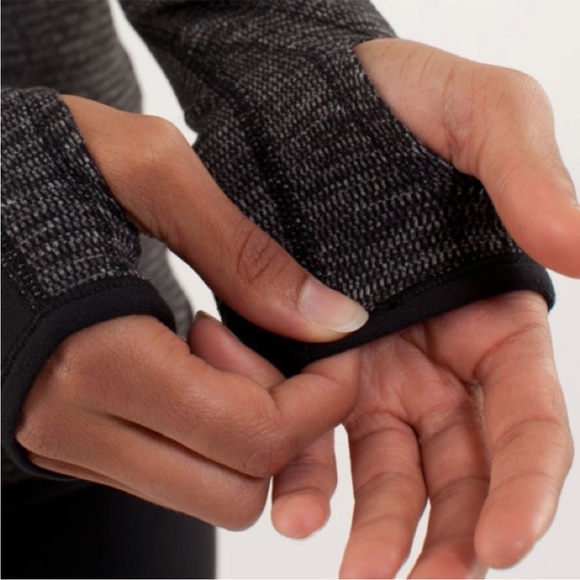 Lululemon Runder Under Reversible Long Sleeve Shirt - Picture 3 of 8